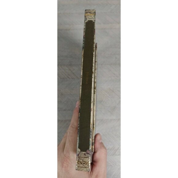 World Map Journal/Diary Magnetic Closure 100 Lined Pages New - Picture 2 of 9